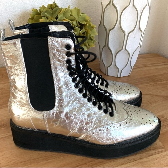 Shelly’s London Silver Lily Lace Up Chelsea Platform Wedge Boots Size 6.5 - Picture 4 of 13